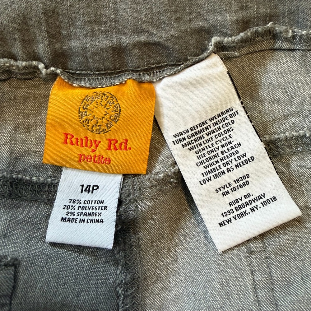 Ruby Rd. Gray Stretch Denim Jeans - Picture 4 of 4